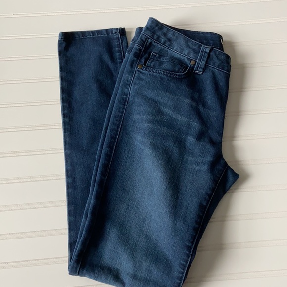 CAbi Jeans Knight Dark Wash Ankle Jeans Size 6 - Picture 5 of 5